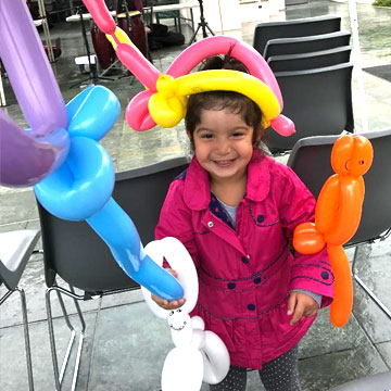 Kids Love Balloon Animals - Los Angeles, CA